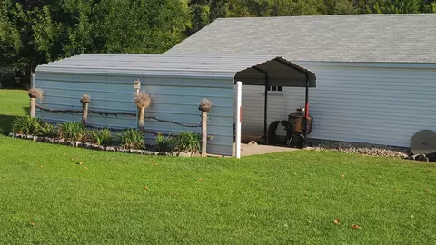 586 Palmyra Rd, Dixon, IL 61021 photo 43