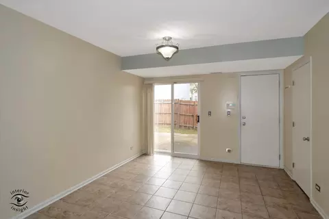 921 Symphony Dr, Aurora, IL 60504 photo 10