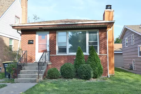 17411 Burnham Ave, Lansing, IL 60438