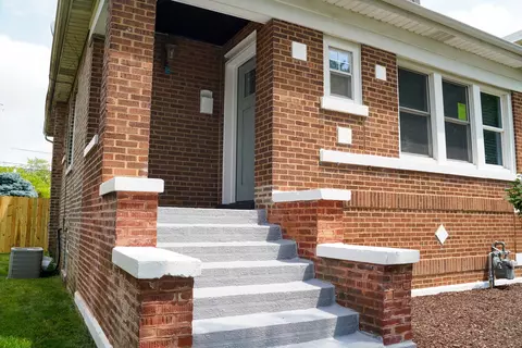 2131 S 16th Ave, Broadview, IL 60155 photo 2