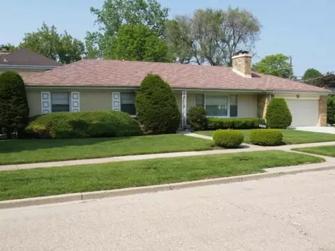 4220 Madison St, Skokie, IL 60076