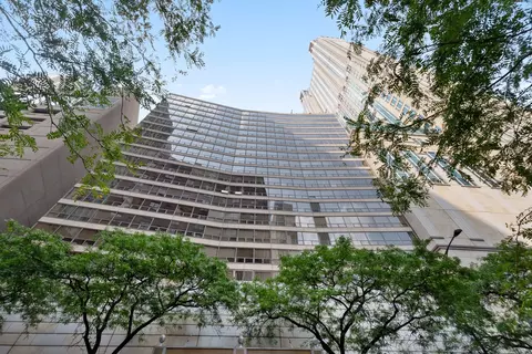 110 E Delaware Pl #702, Chicago, IL 60611