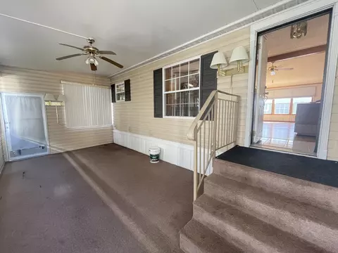 5056 W Augusta Blvd, Monee, IL 60449 photo 2