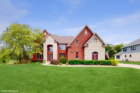 22653 Lilly Pad Ln, Frankfort, IL 60423