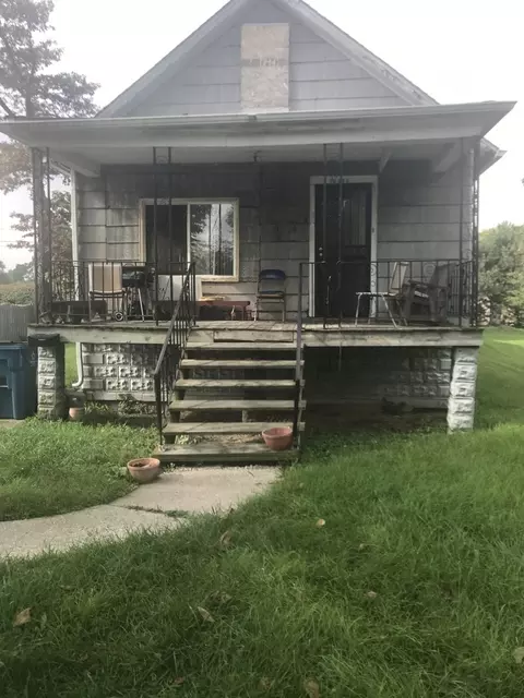 15266 Walton Ave, Phoenix, IL 60426