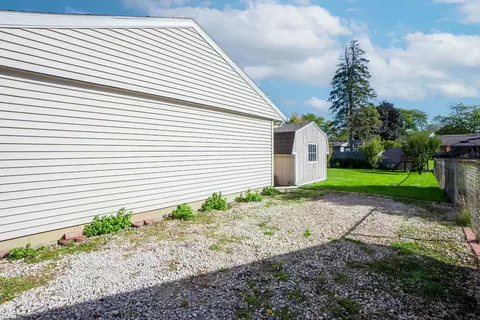 1275 Post Rd, Aurora, IL 60506 photo 22