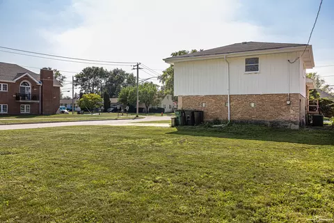7553 S Oketo Ave, Bridgeview, IL 60455 photo 5
