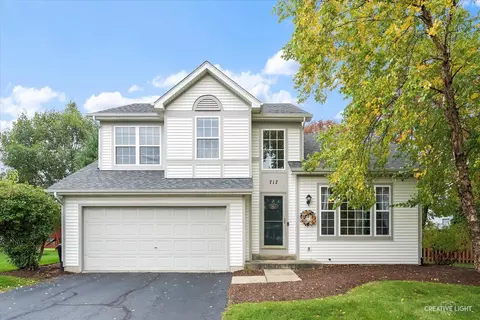 717 Richmond Dr, Oswego, IL 60543