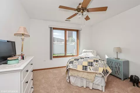 2640 Eagle Dr, Joliet, IL 60436 photo 8