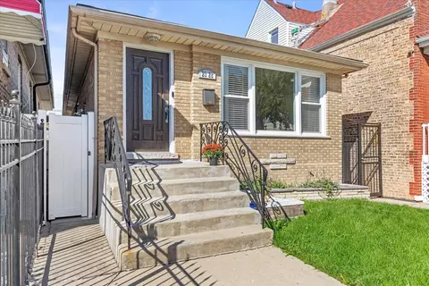 2328 N Mango Ave, Chicago, IL 60639