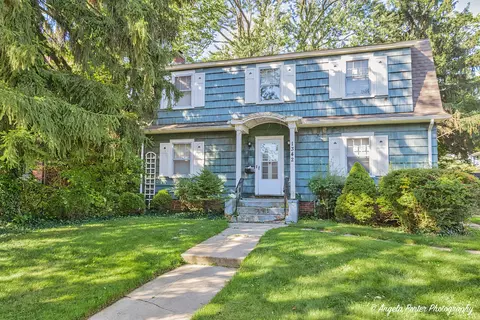 1342 Hickory St, Waukegan, IL 60085