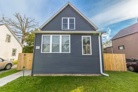 102 Hickory St, Chicago Heights, IL 60411