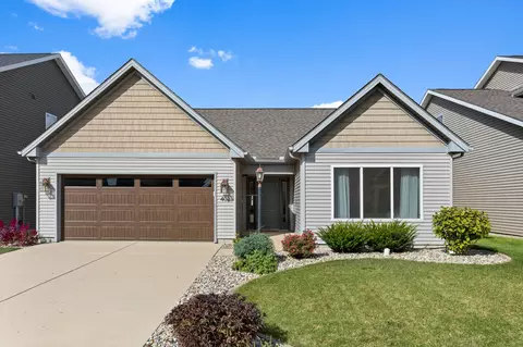 402 Doisy Ln, Champaign, IL 61822