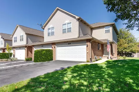 1619 Windward Ct, Naperville, IL 60563