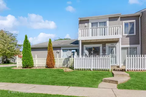 2312 Windsor Ln, Country Club Hills, IL 60478