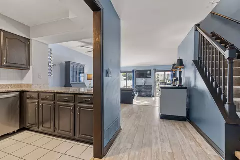 14828 S Penn Rd, Plainfield, IL 60544 photo 3