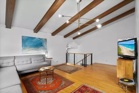 107 George St, Wheaton, IL 60189 photo 5