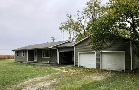 506 N John St, Fithian, IL 61844 photo 2