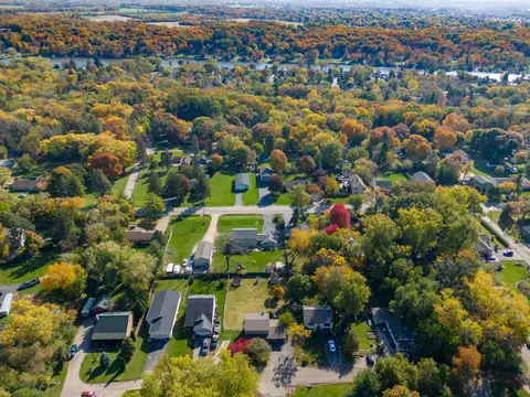 1435 Lund Ave, Algonquin, IL 60102 photo 14