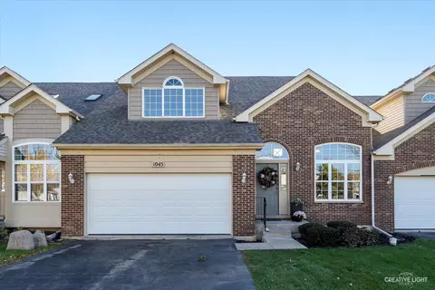 1045 Birch Ln, Romeoville, IL 60446