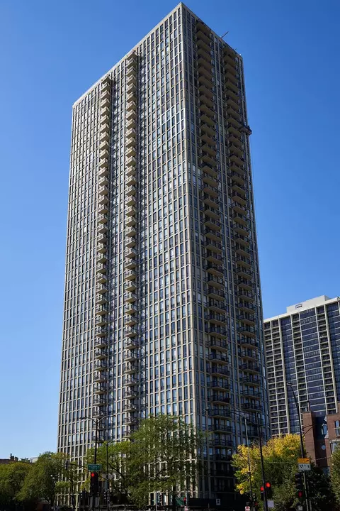 1660 N Lasalle Dr #2912, Chicago, IL 60614