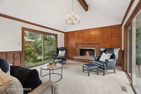 1155 Shady Ln, Wheaton, IL 60187 photo 6