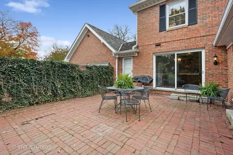 1155 Shady Ln, Wheaton, IL 60187 photo 17