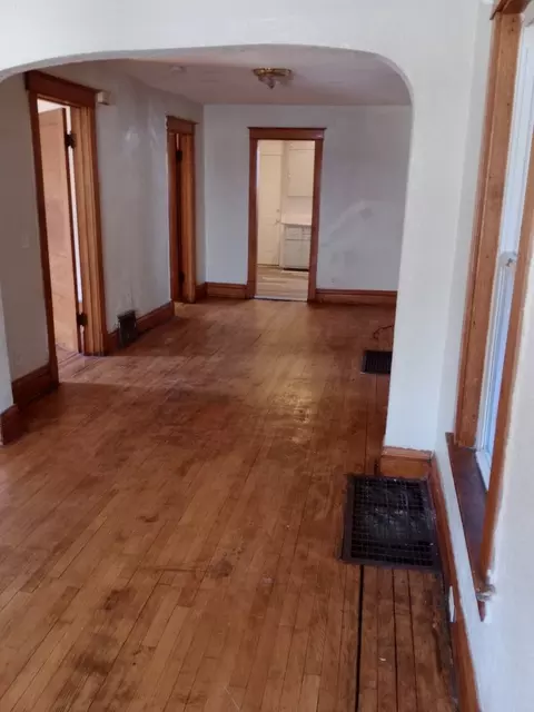 211 N Broadway St, Joliet, IL 60435 photo 16