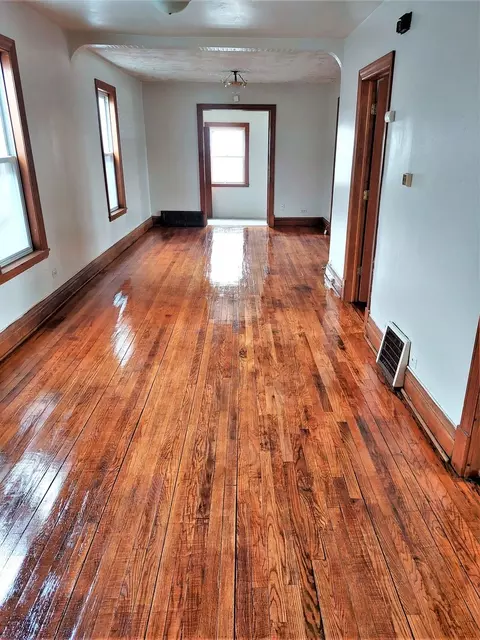 211 N Broadway St, Joliet, IL 60435 photo 3