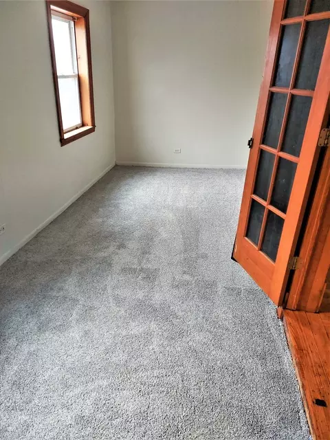 211 N Broadway St, Joliet, IL 60435 photo 8