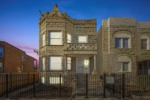3912 W Lexington St, Chicago, IL 60624