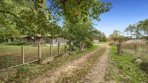 14708 E Il Route 72, Davis Junction, IL 61020 photo 3