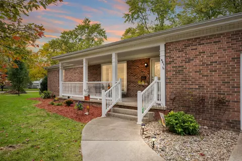 421 S Lott Blvd, Gibson City, IL 60936