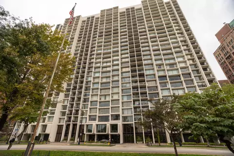 3200 N Lake Shore Dr #1809, Chicago, IL 60657