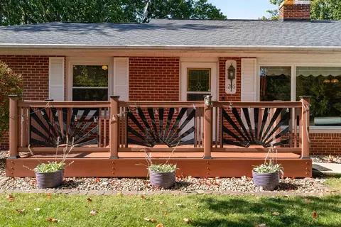 1205 Crescent Ln, Normal, IL 61761 photo 3