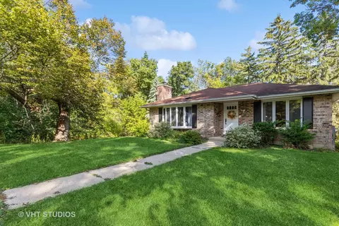 303 Wilson Ave, Winthrop Harbor, IL 60096
