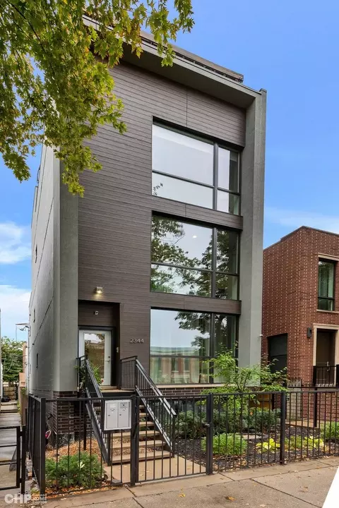 2344 W Belden Ave #2, Chicago, IL 60647