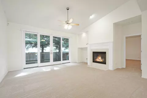 16006 Waterfront Cir, Plainfield, IL 60544 photo 3