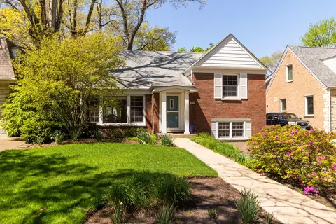 310 Wesley Ave, Evanston, IL 60202