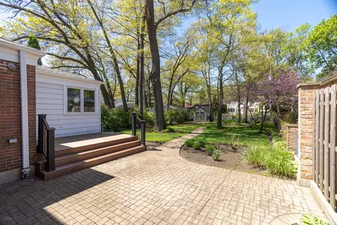 310 Wesley Ave, Evanston, IL 60202 photo 29