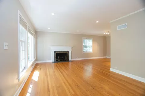 310 Wesley Ave, Evanston, IL 60202 photo 8