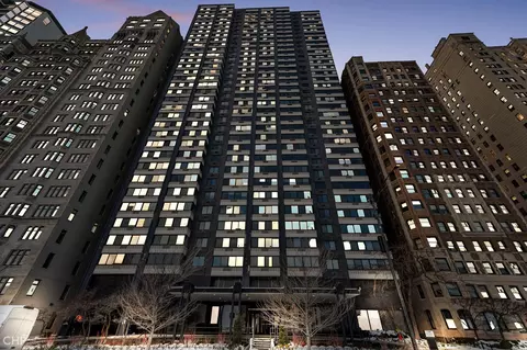 1440 N Lake Shore Dr #12E, Chicago, IL 60610