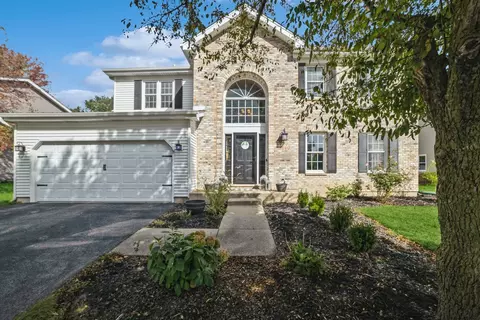 2640 Kettlehook Dr, Elgin, IL 60124