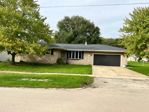 1188 Union St, Marseilles, IL 61341
