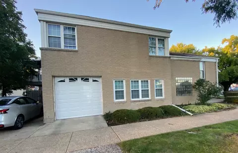 2944 Harlem Ave #3, Riverside, IL 60546