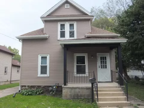 1309 Greenwood Ave, Rockford, IL 61107