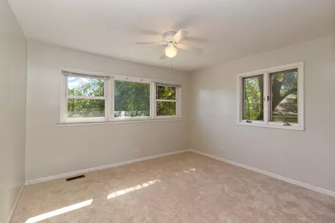 9325 Willow Ln, Mokena, IL 60448 photo 10