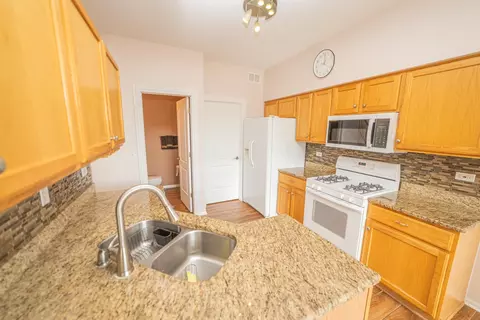 4160 Oak Tree Ln, Plainfield, IL 60586 photo 8
