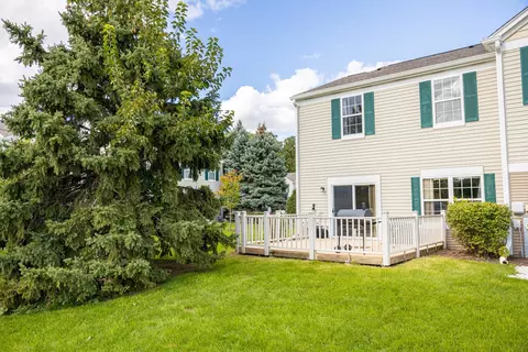 4160 Oak Tree Ln, Plainfield, IL 60586 photo 2