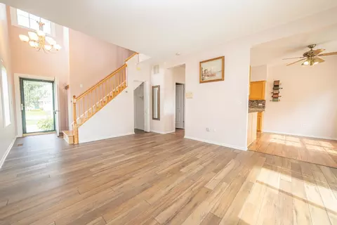 4160 Oak Tree Ln, Plainfield, IL 60586 photo 4